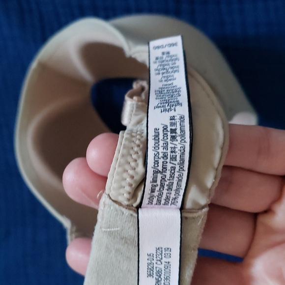 3/$45 Victoria's Secret t-shirt lightly lined wireless bra - Picture 6 of 10